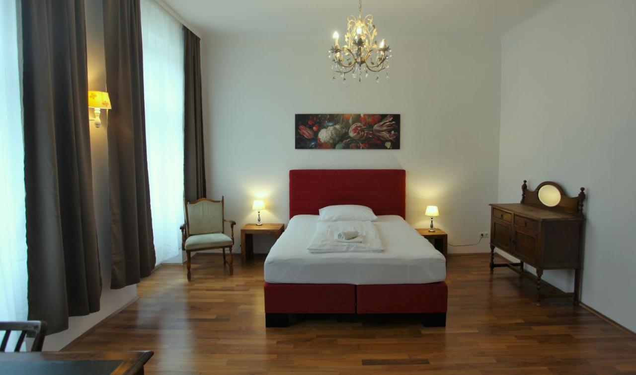 Casa Nostra - Ausgefallene Wohnung Am Augarten Виена Екстериор снимка